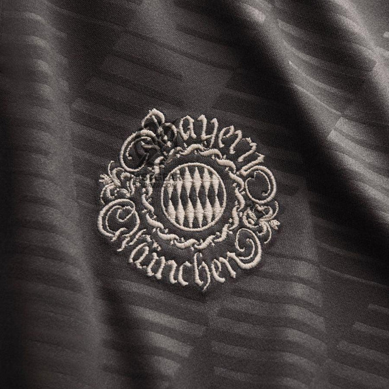 Bayern München Oktoberfest Fan Jersey 2024/25