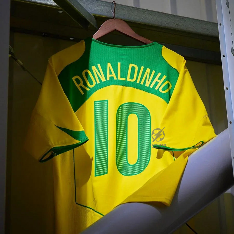 Brazil Home Retro 2004