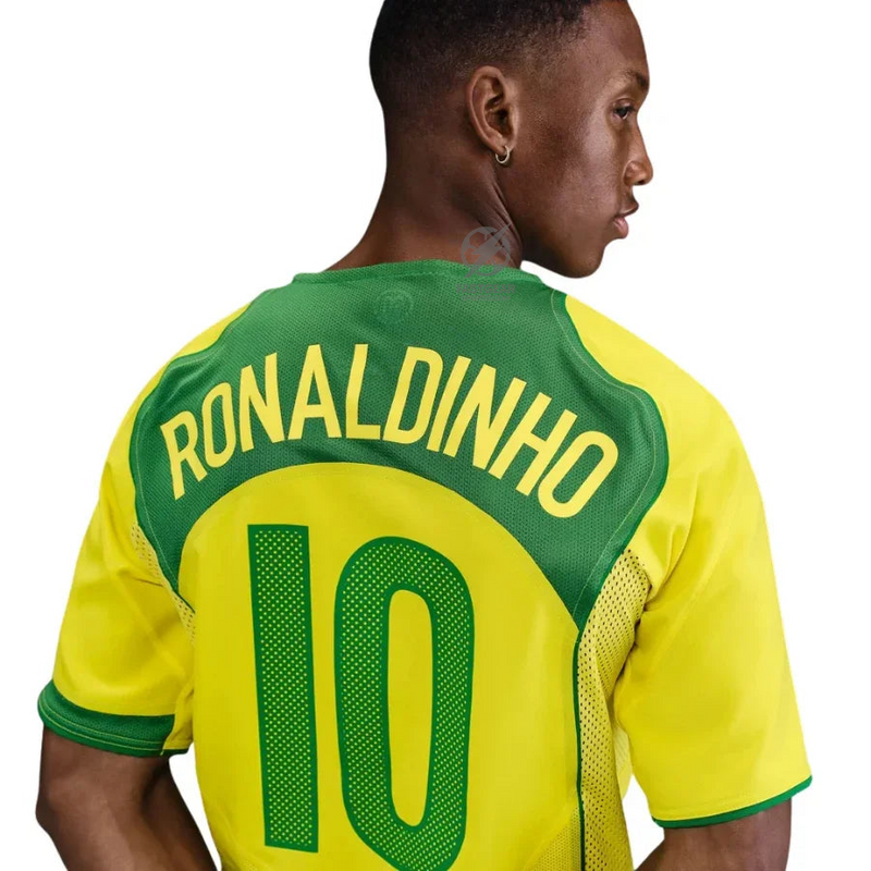 Brazil Ronaldinho 10 Retro Home Fan Jersey 2004-2005 (Reissue)