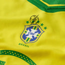 Brazil Ronaldinho 10 Retro Home Fan Jersey 2004-2005 (Reissue)